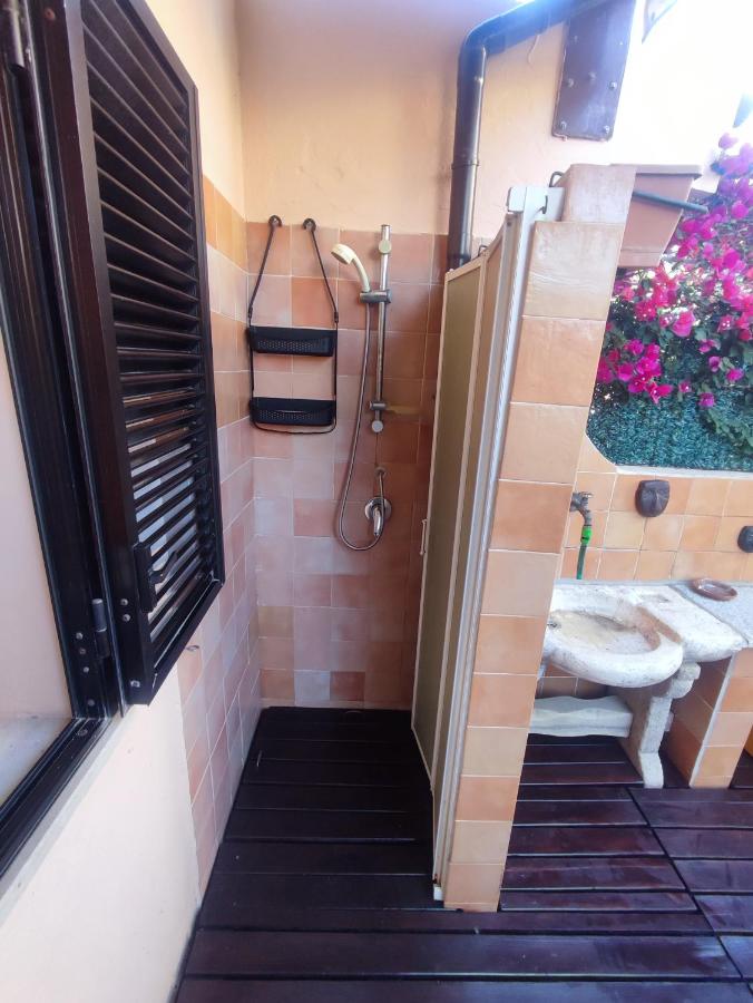 Bagno con doccia